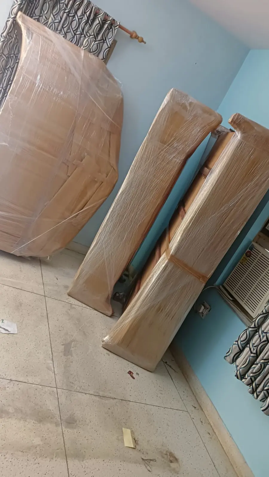 Furniture wrapping by packers and movers in Gurgaon – photo 24