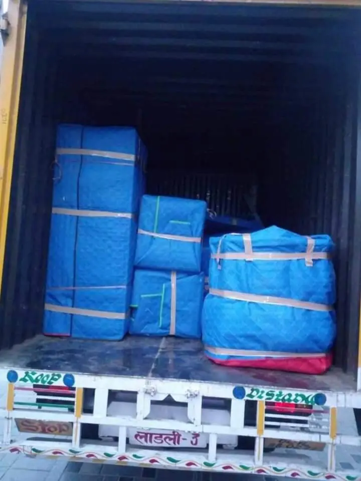 Truck loading by packers and movers in Gurgaon – photo 22