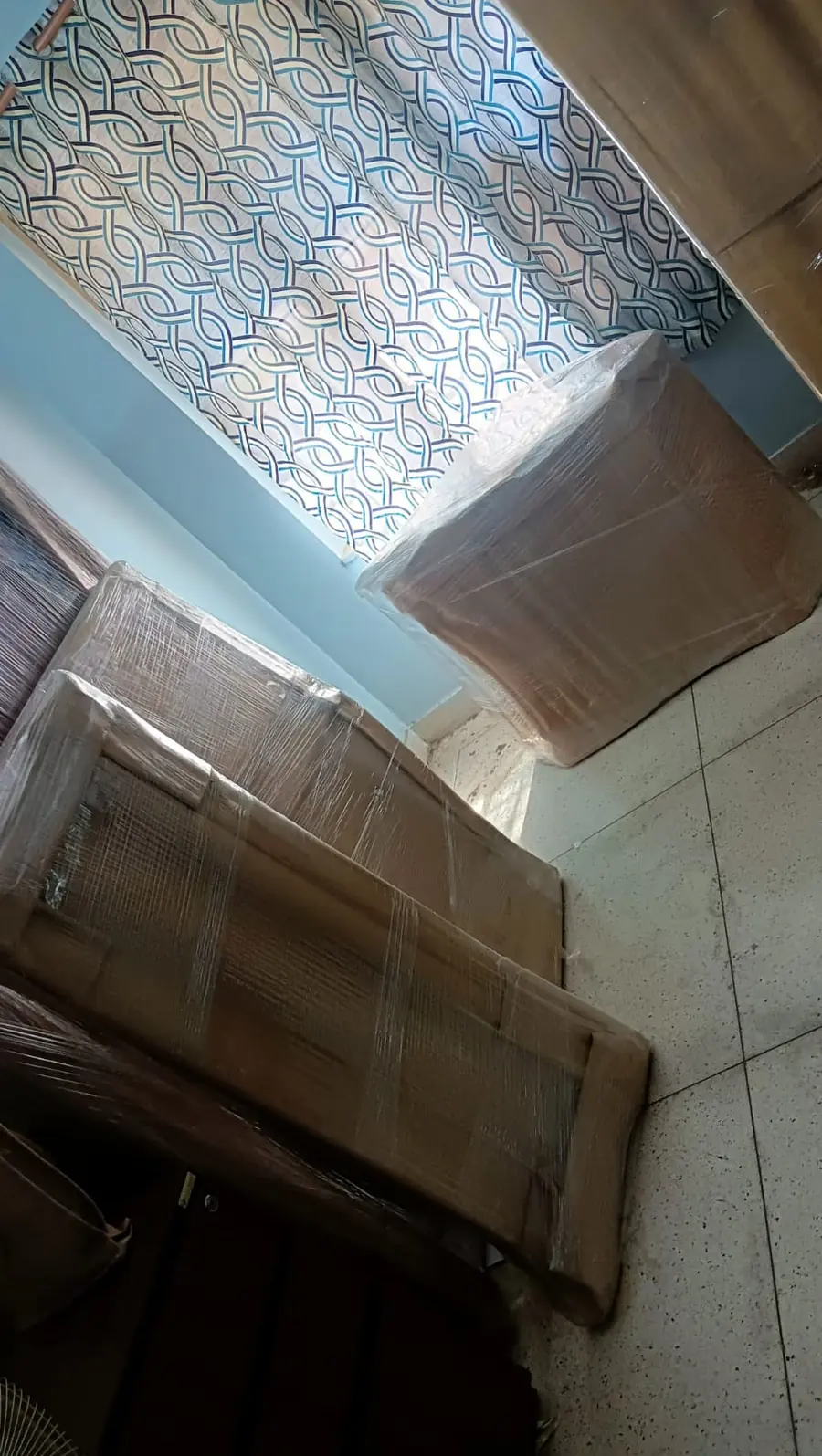 Wardrobe wrapping by packers and movers in Gurgaon – photo 3
